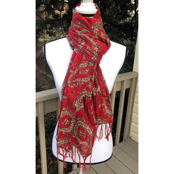 Banana Republic Accessories - 3/$25 Banana Republic Paisley Scarf Cotton